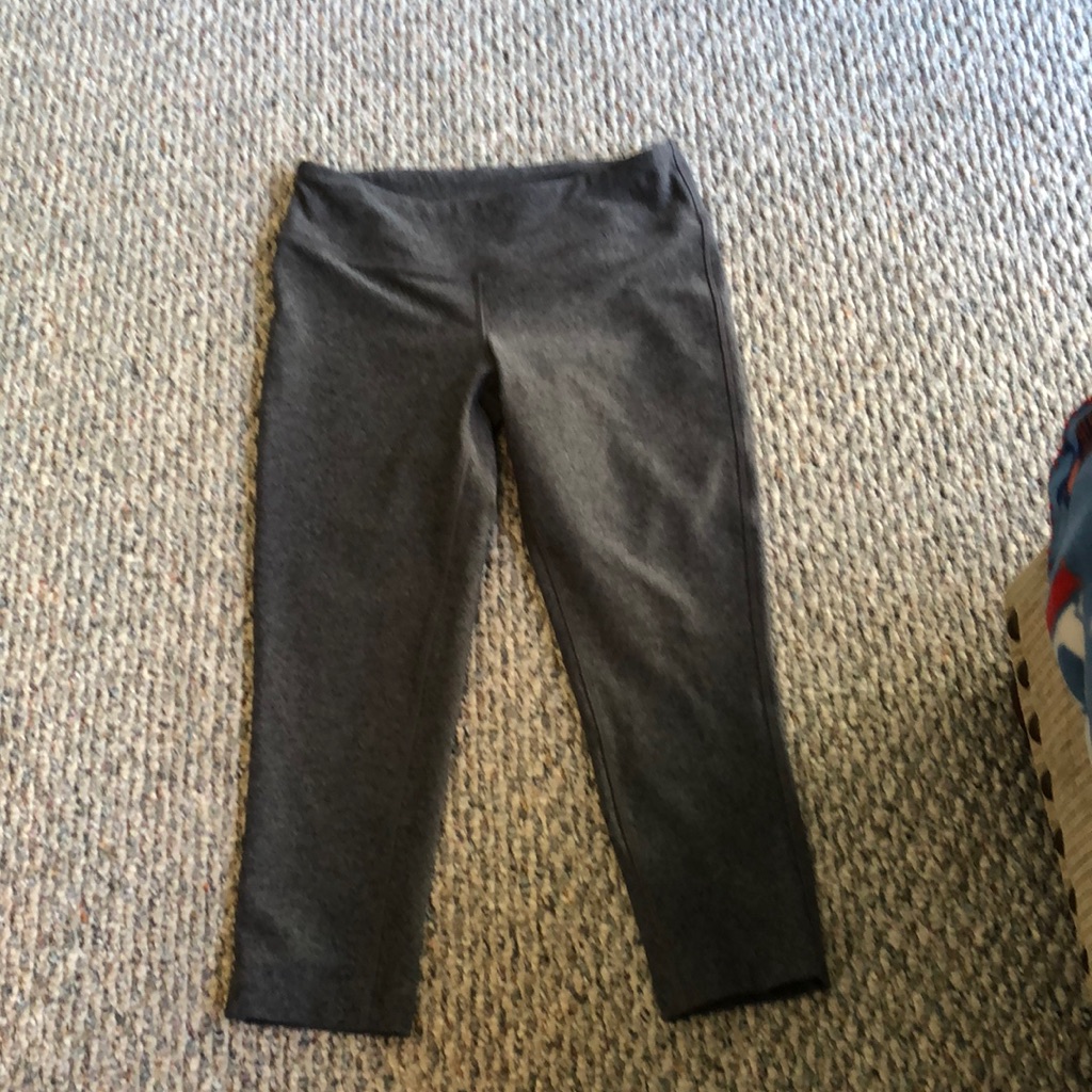Moda Capris Work Out Pants Brand New